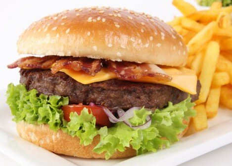 Hamburguesa completa en Palamós Hamburguesa completa en Palamós